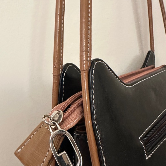 Vintage Gucci Handbag - Picture 11 of 11